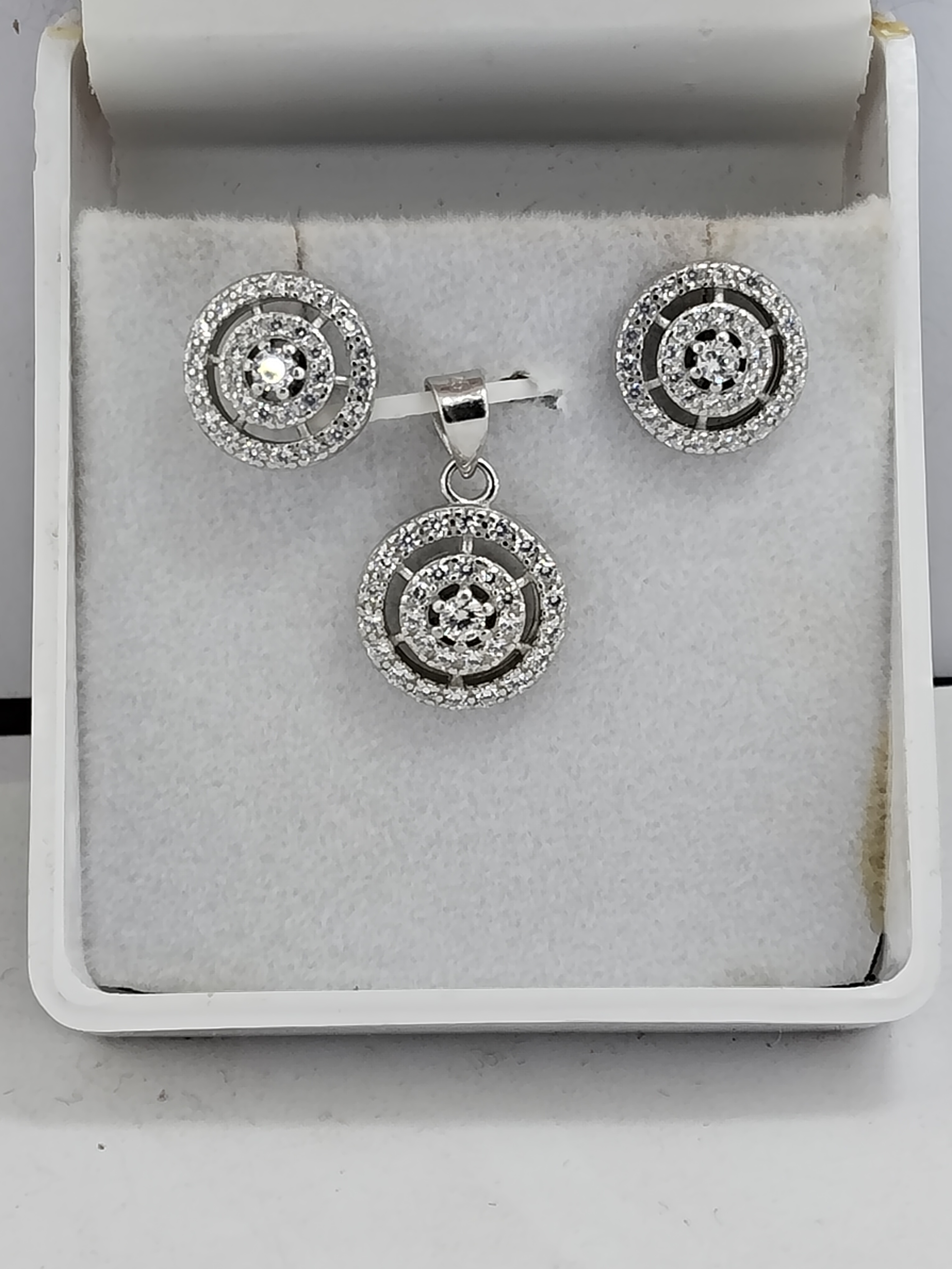 0219202514255467b59c9aeef1a.jpg 3