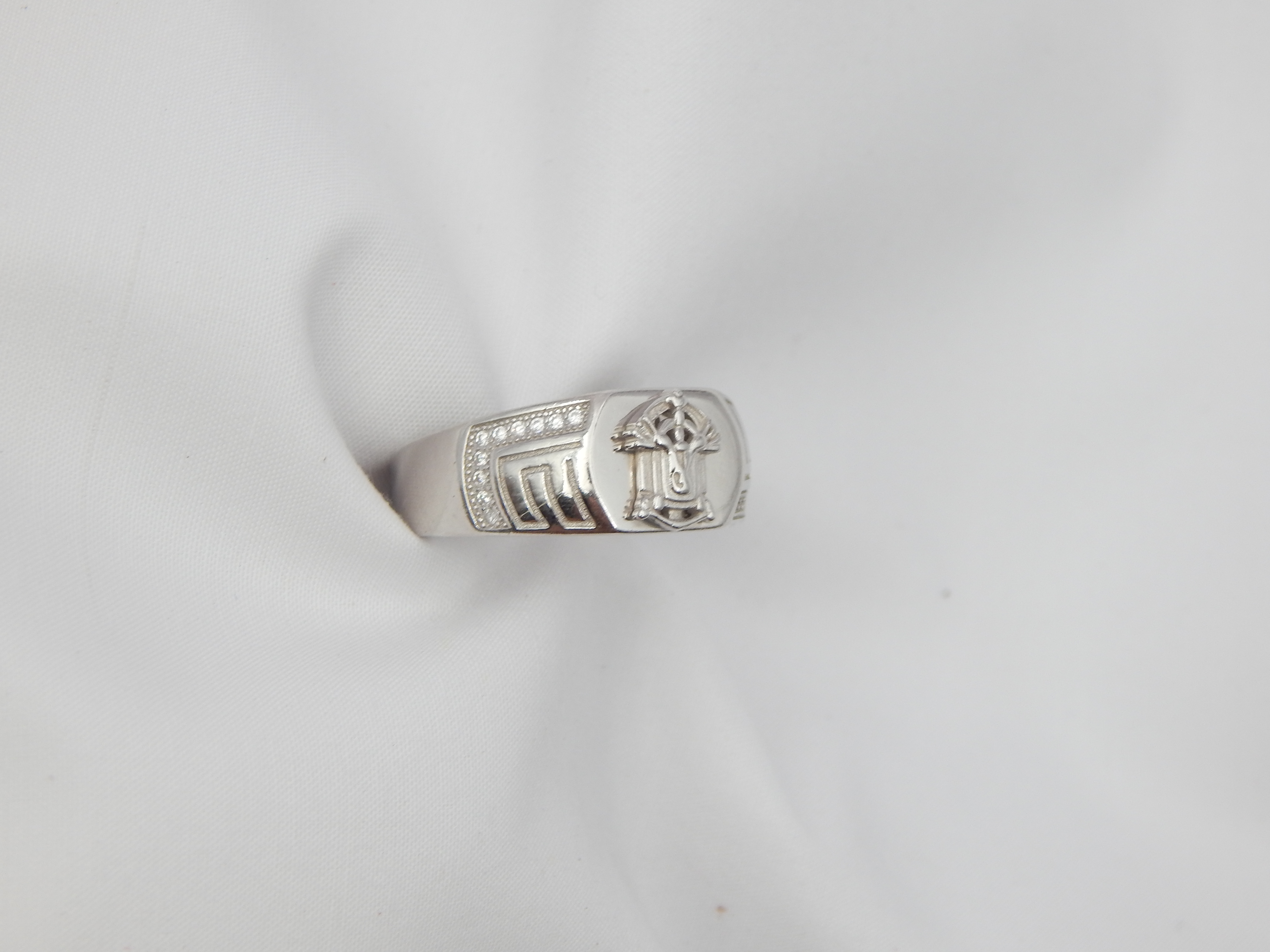 GR RING