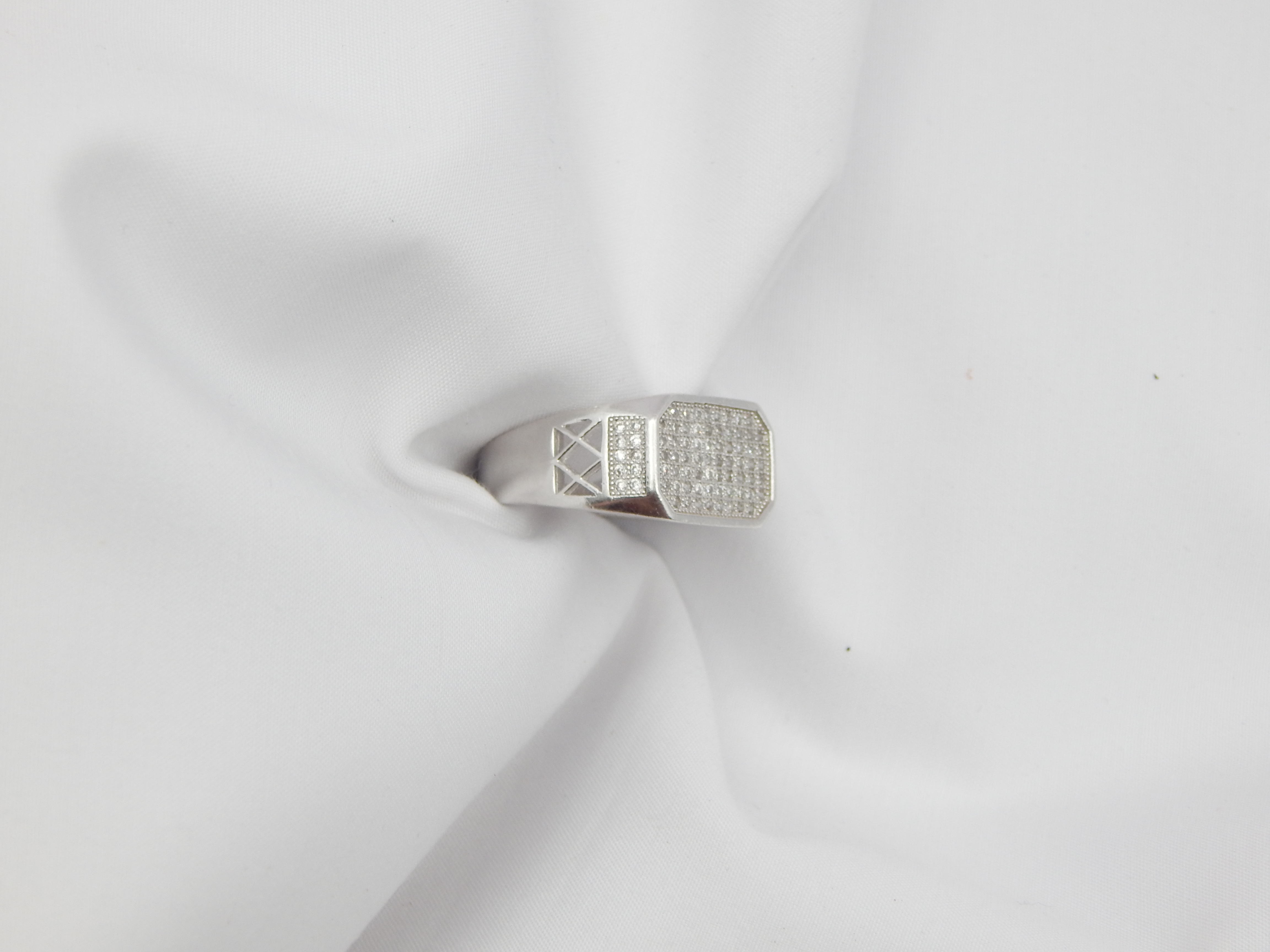 GR RING