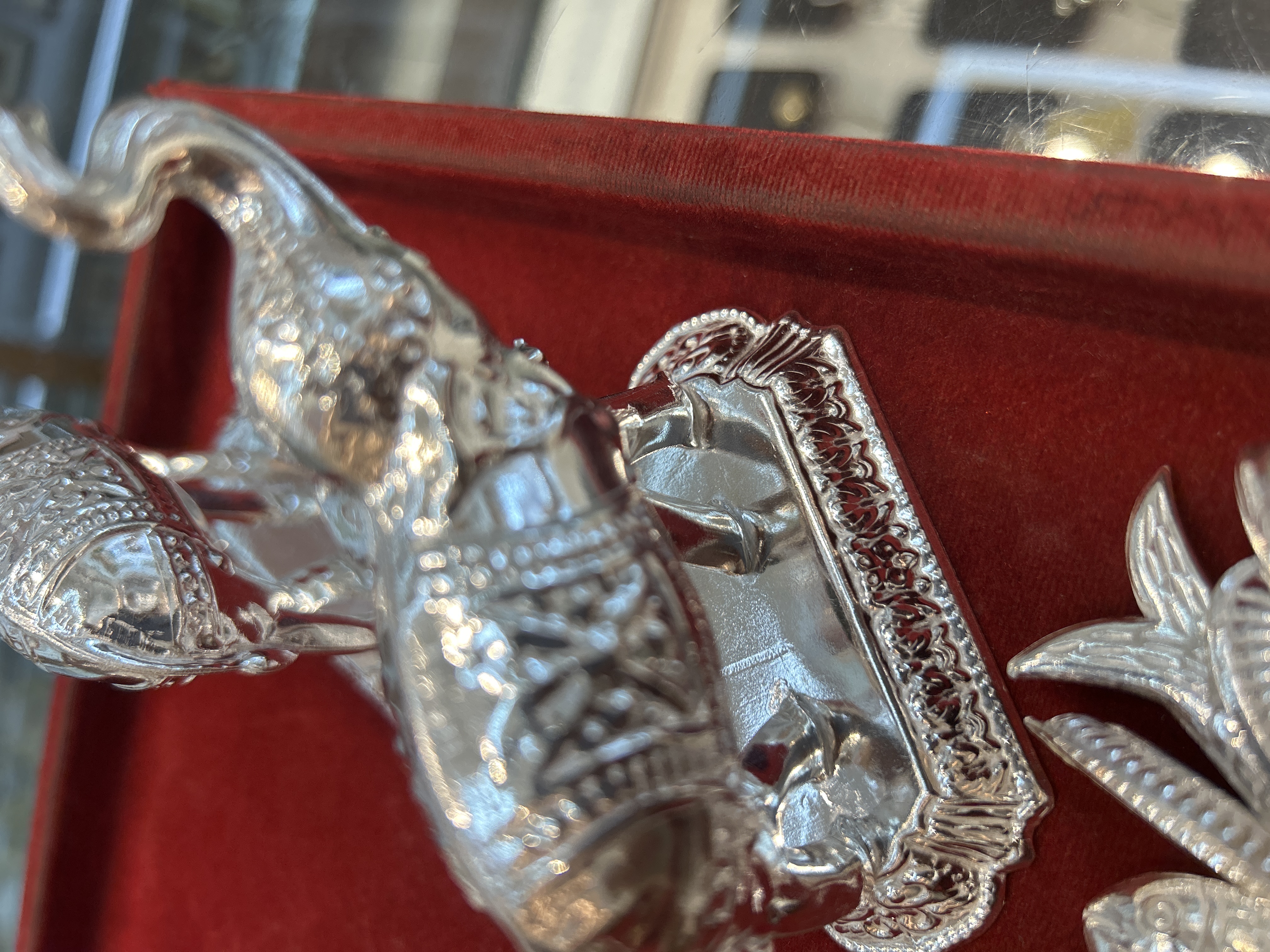 1018202513125168f344fba3079.jpg 3