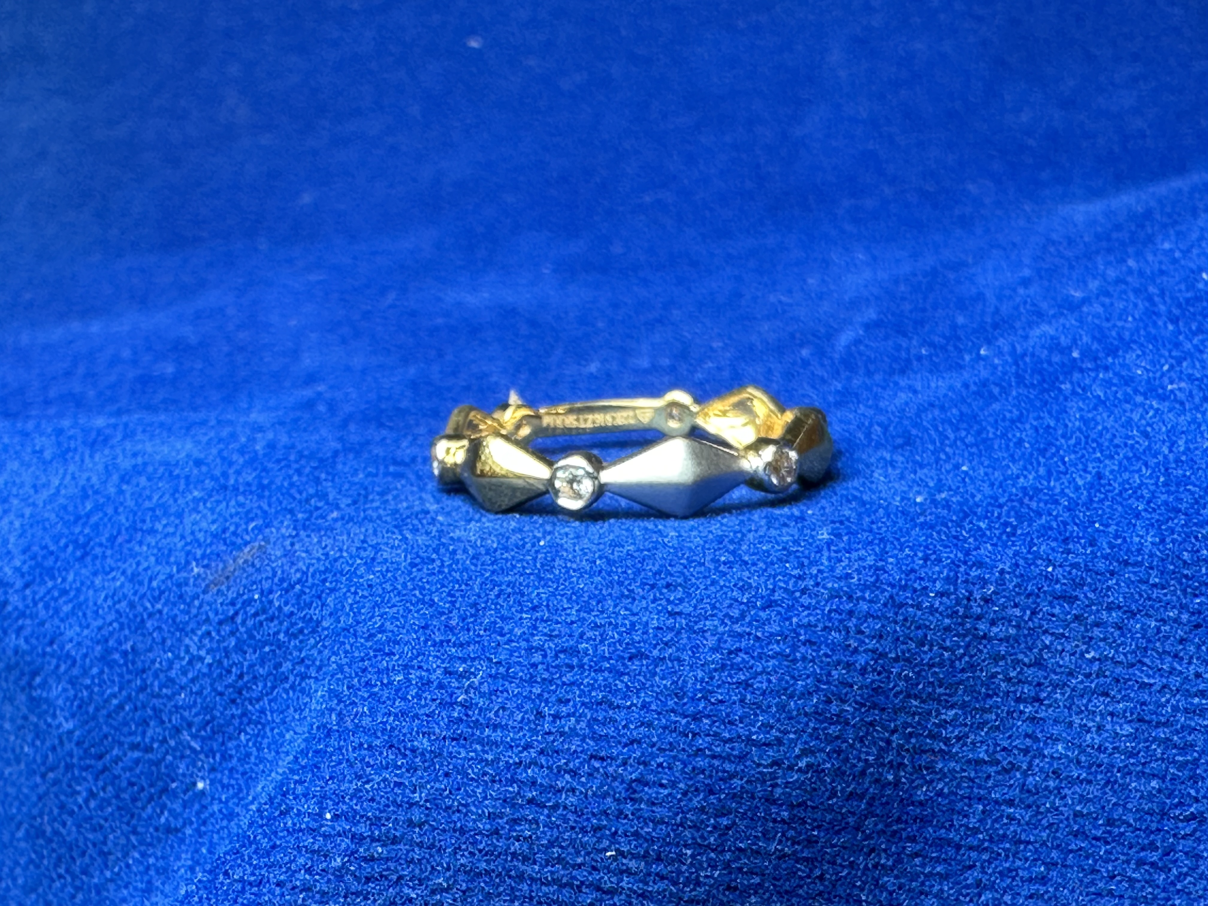 LR RING